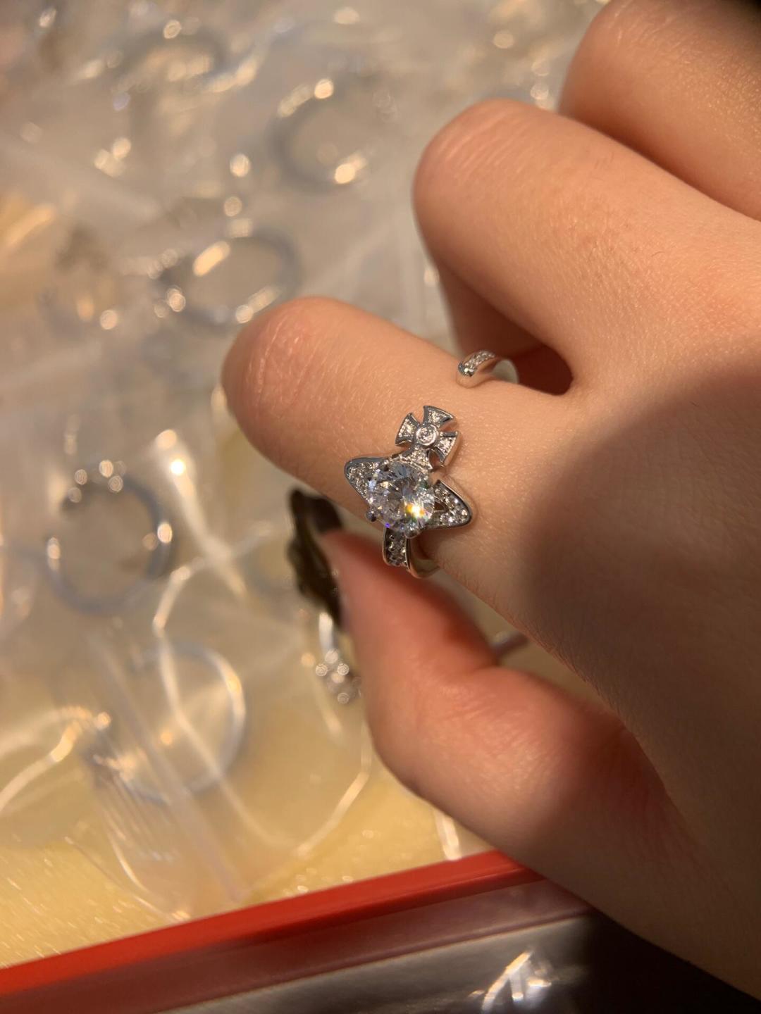 crystal crystal inlaid Ring for women - alternate angle view 9