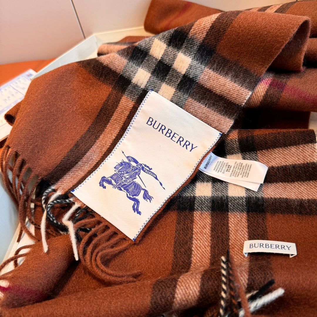 stylish Scarf for men - alternate angle view 9