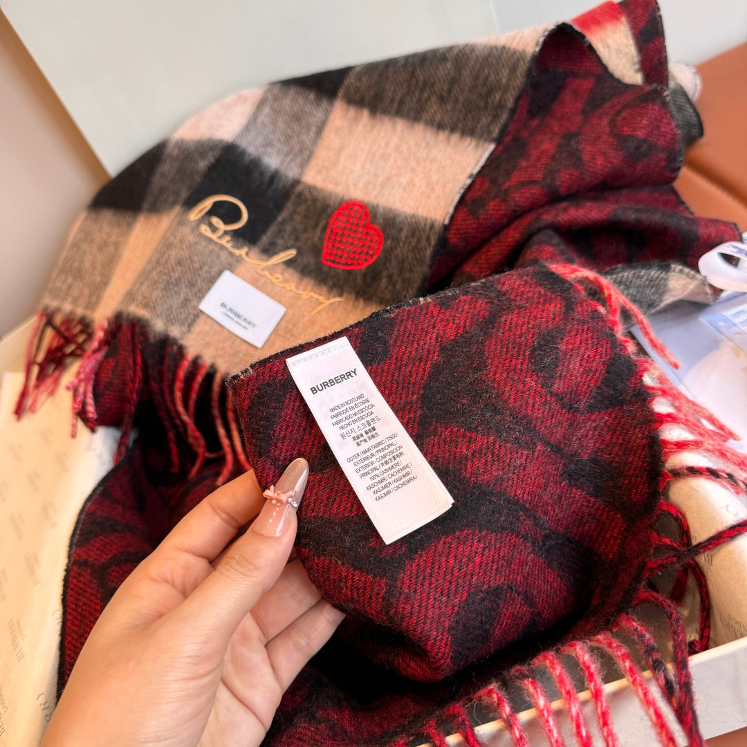 velvet floral Scarf for men - alternate angle view 9