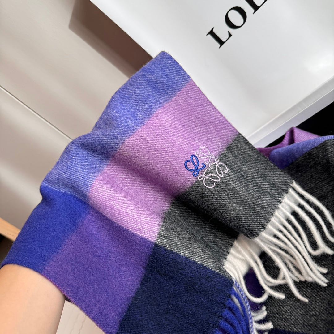 velvet elegant Scarf for unisex couple - alternate angle view 9