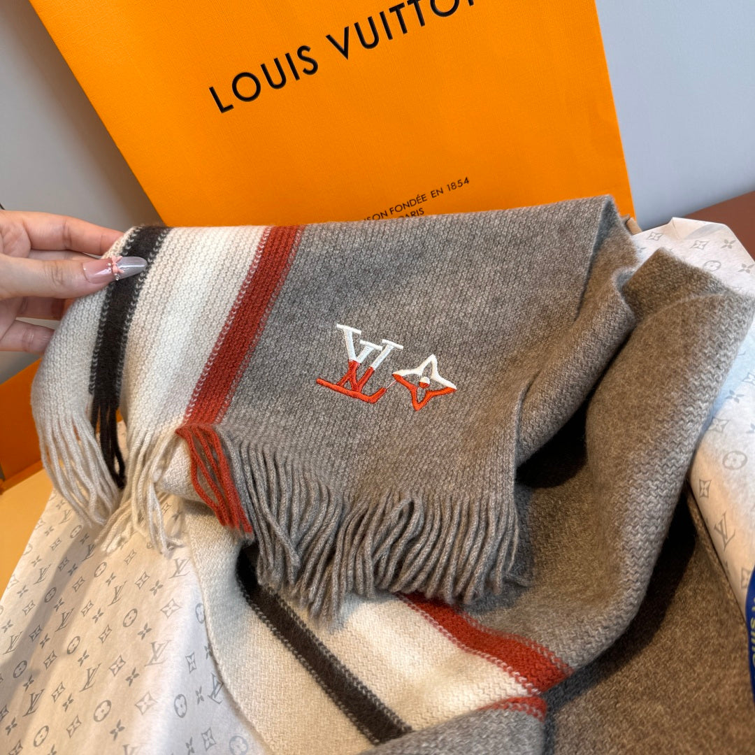 velvet versatile Scarf for men - alternate angle view 9