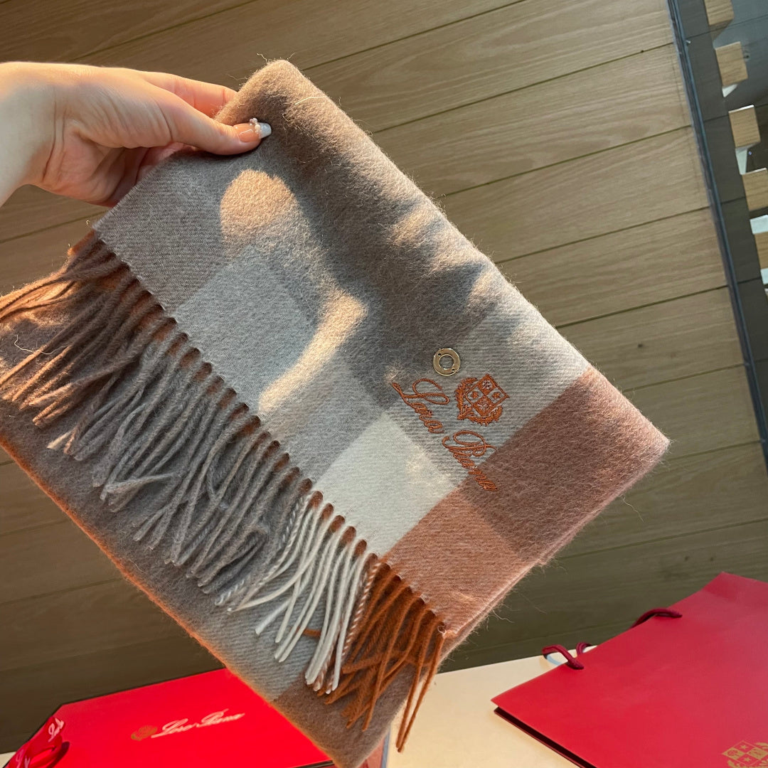 velvet luxury Shawl for women - alternate angle view 11