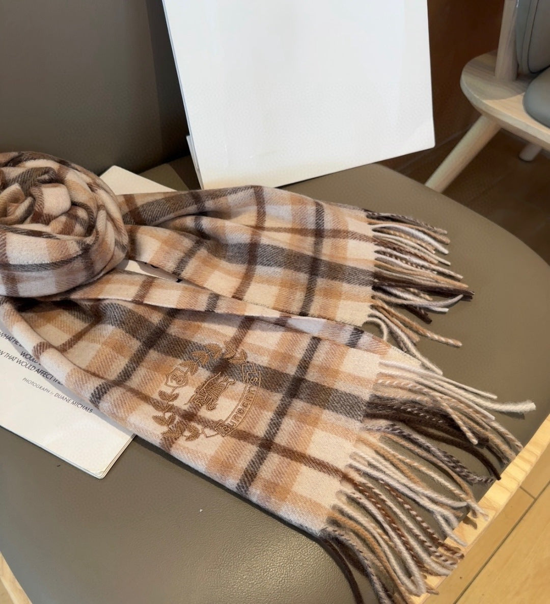 stylish Scarf for men - alternate angle view 11
