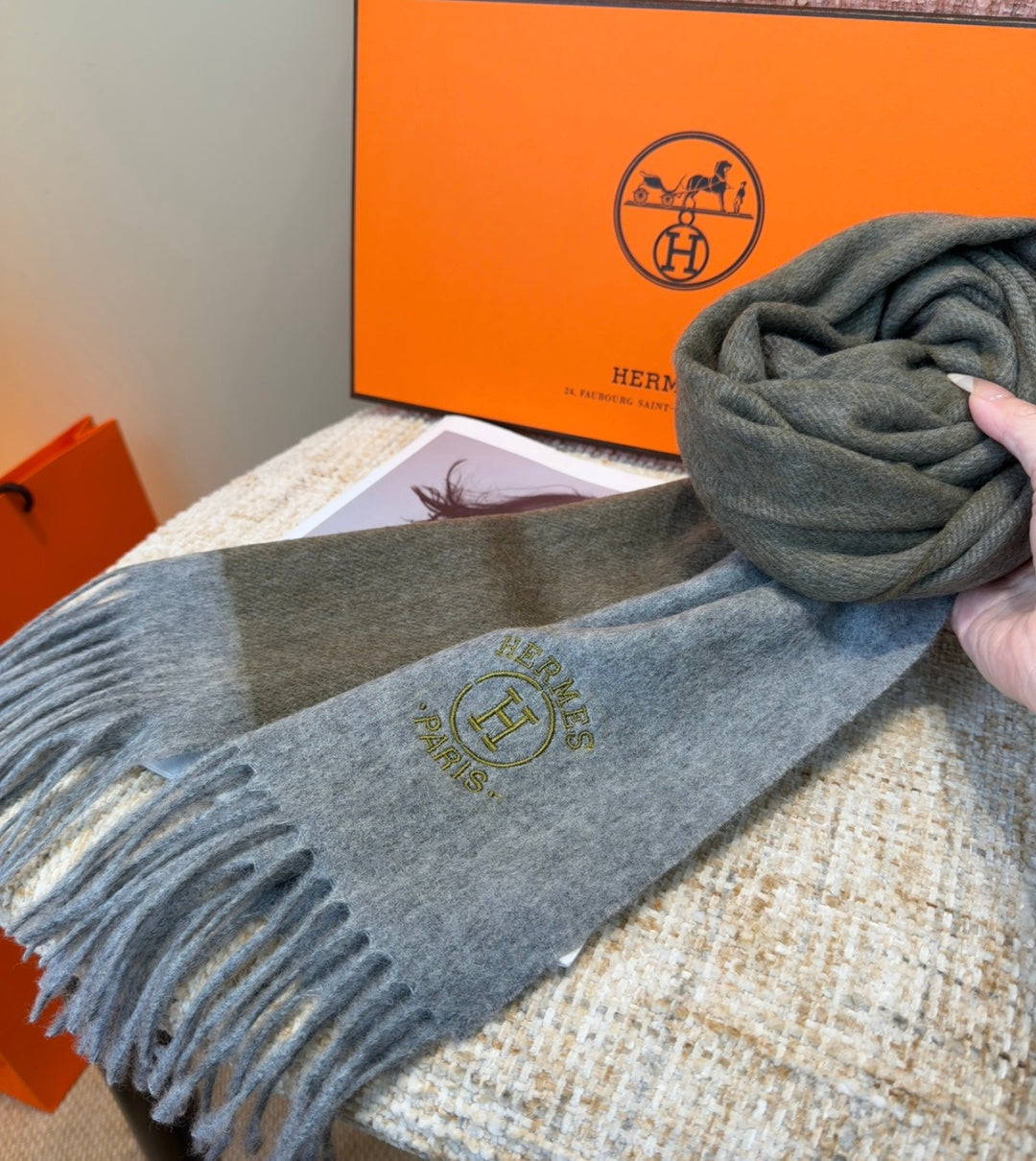 elegant Scarf for unisex couple - alternate angle view 11