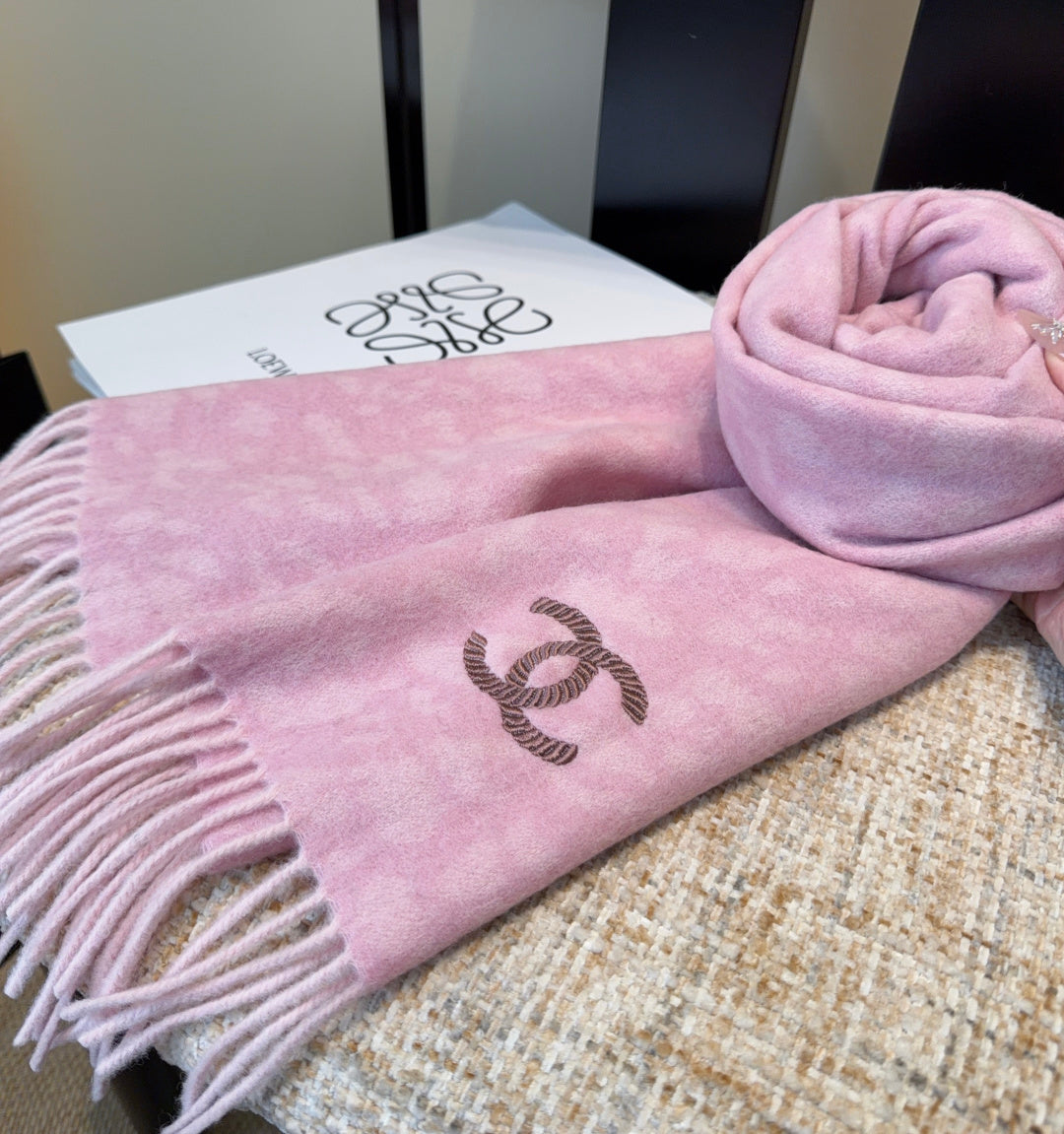 velvet versatile Scarf for men - alternate angle view 10