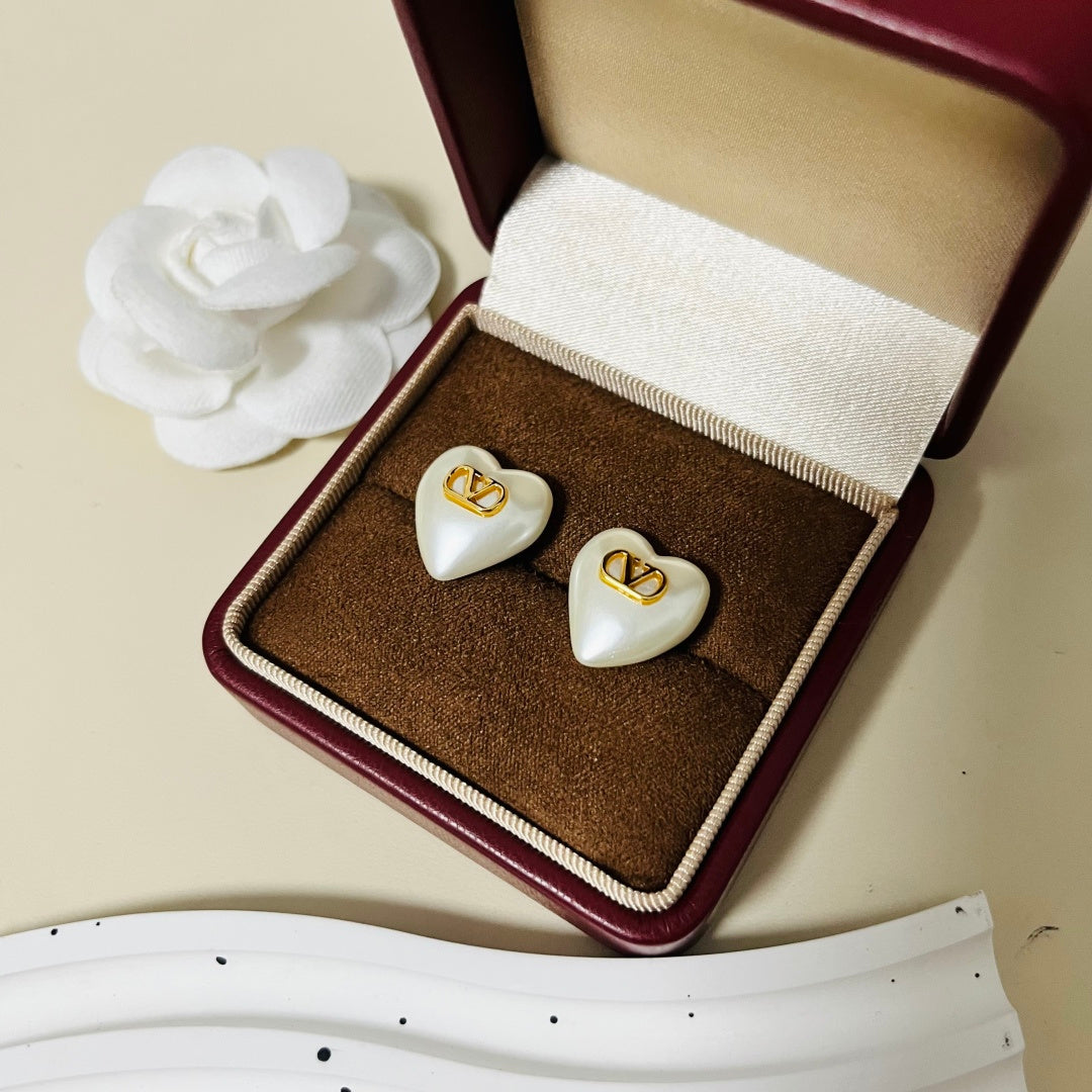 gold minimalist Stud Earrings for women - alternate angle view 8