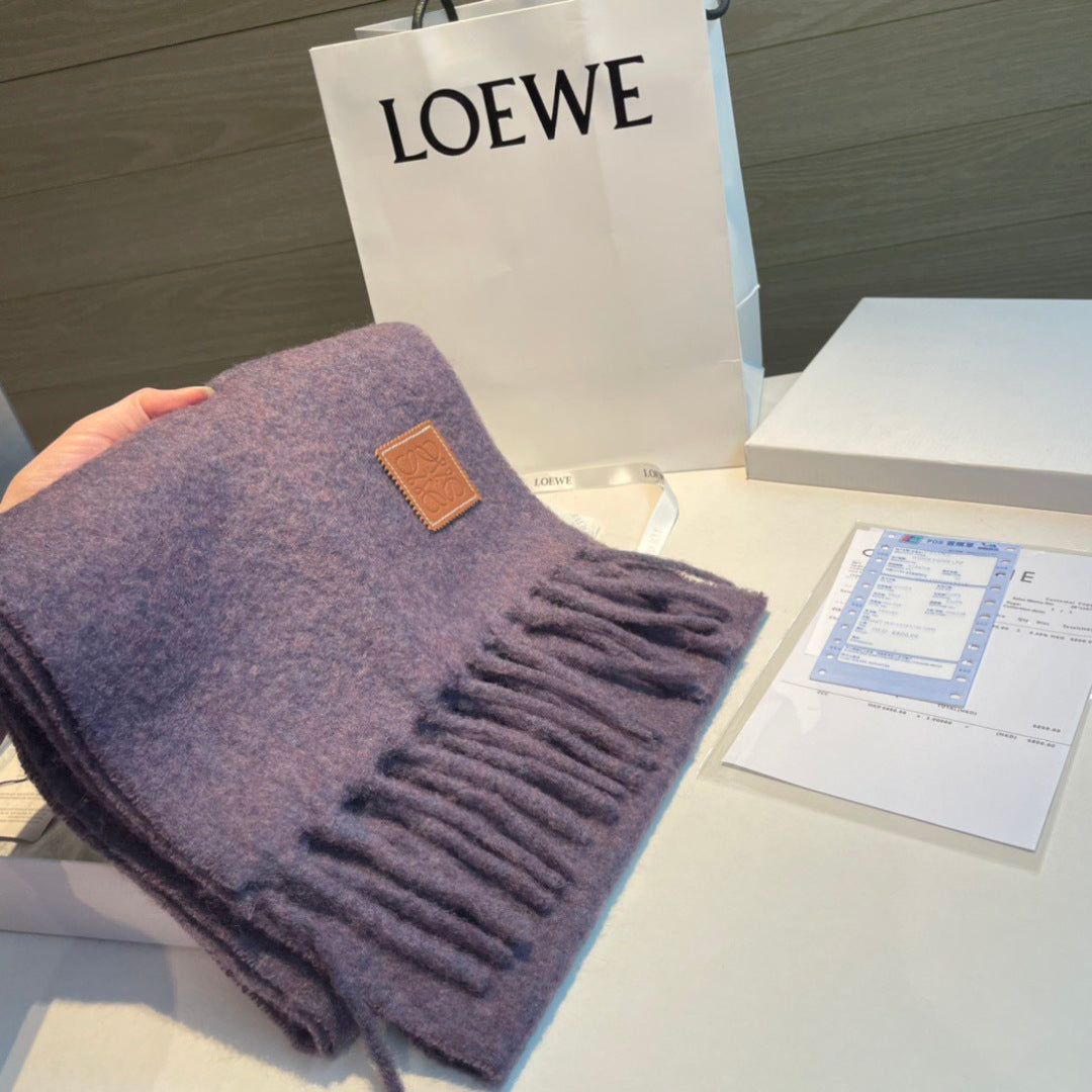 wool elegant Scarf for women - alternate angle view 8