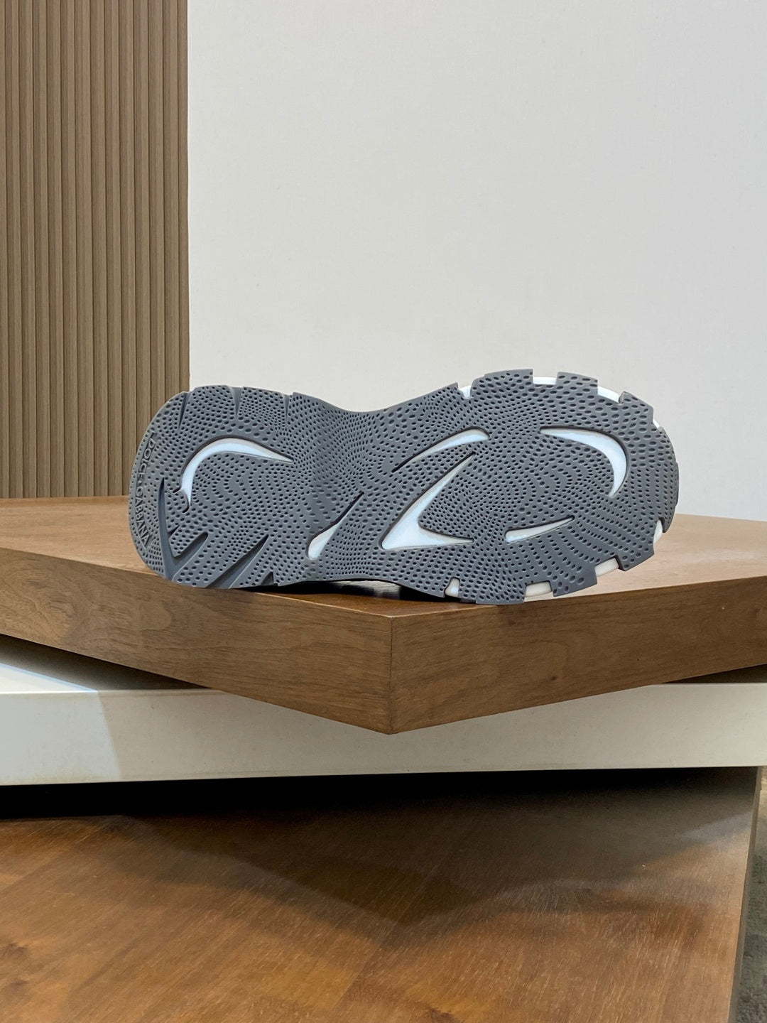 Dolce & Gabbana DG Cushion Mixed-Material Casual Sneakers