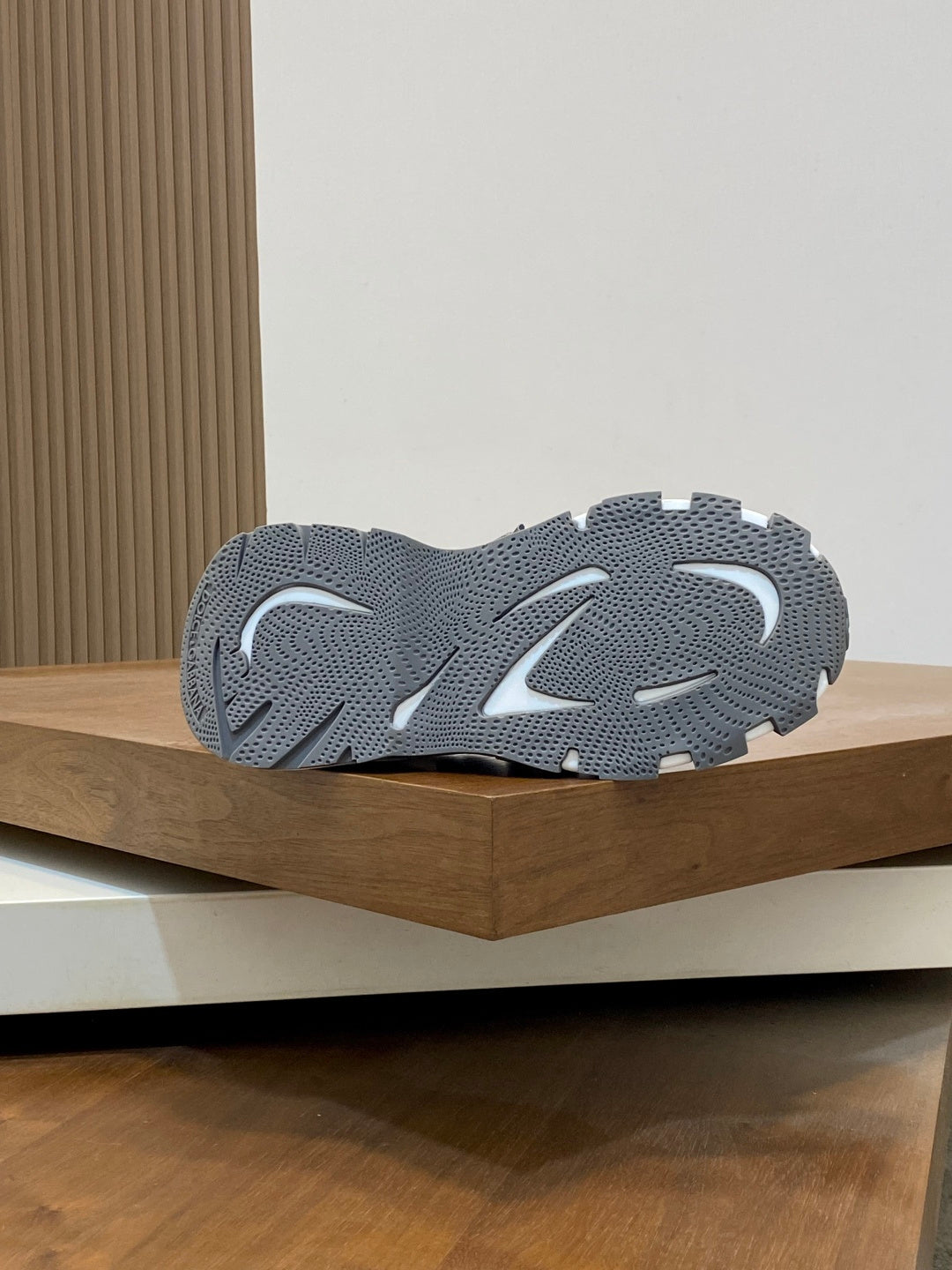 Dolce & Gabbana DG Cushion Mixed-Material Casual Sneakers