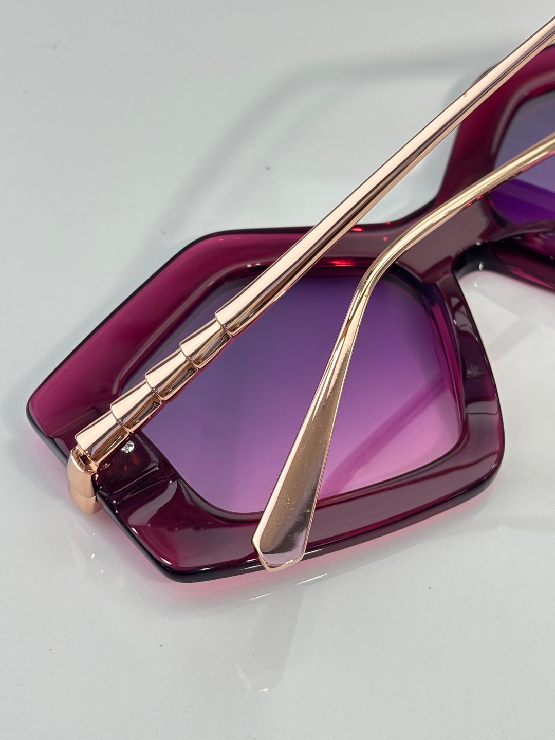fashion accessory for women - alternate angle view 9