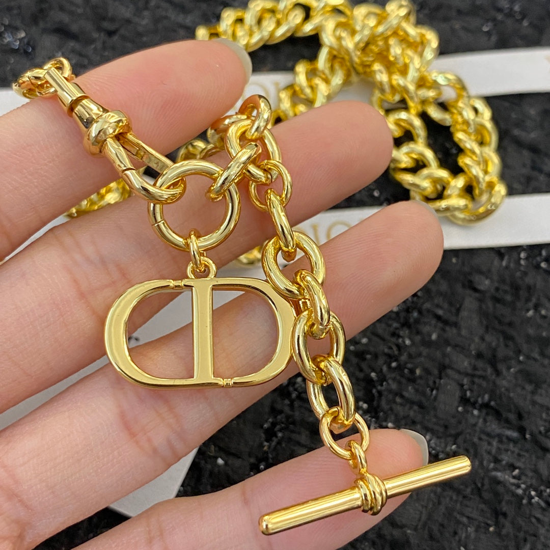 dreamy Necklace for women - alternate angle view 7