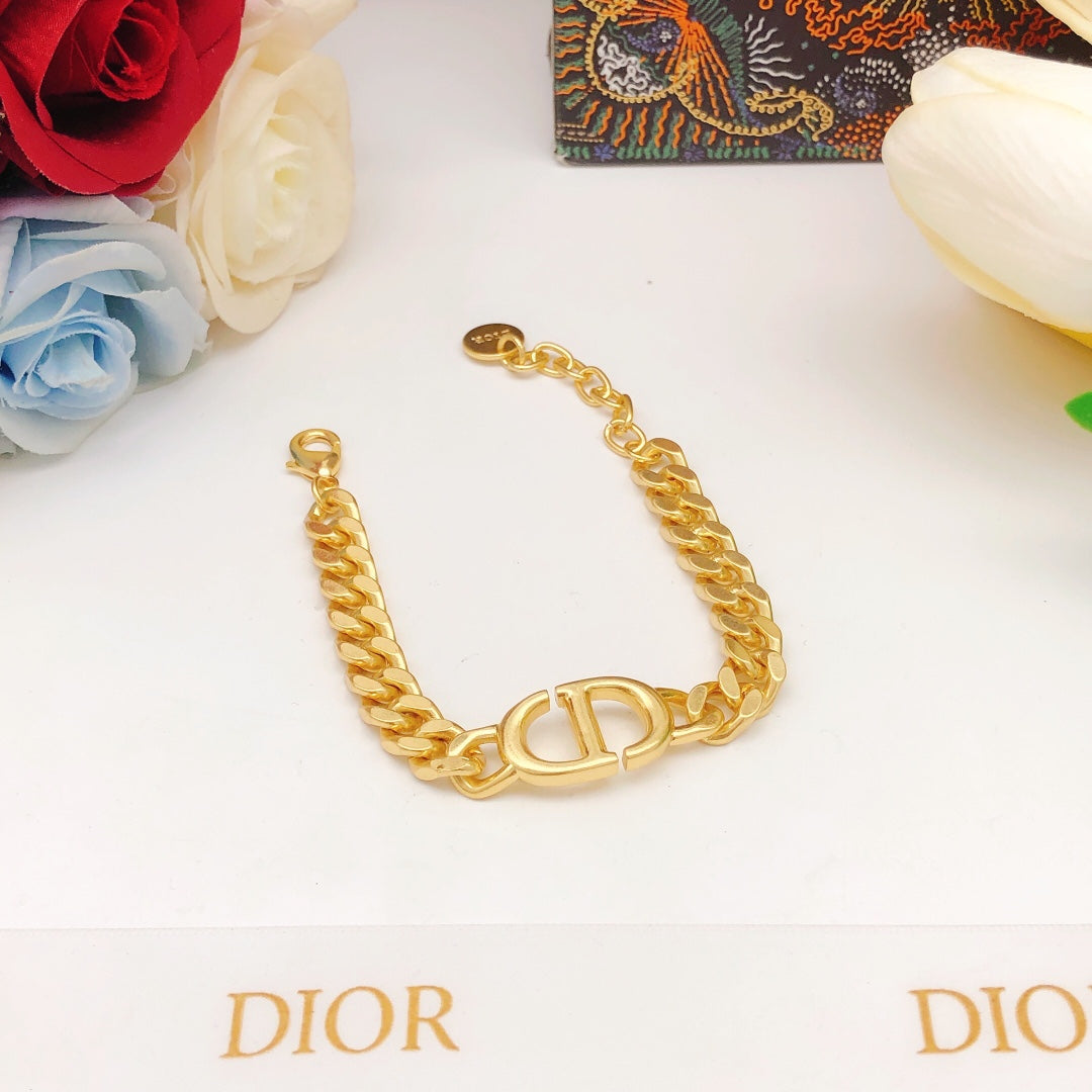 yellow brass Bracelet for women - alternate angle view 8