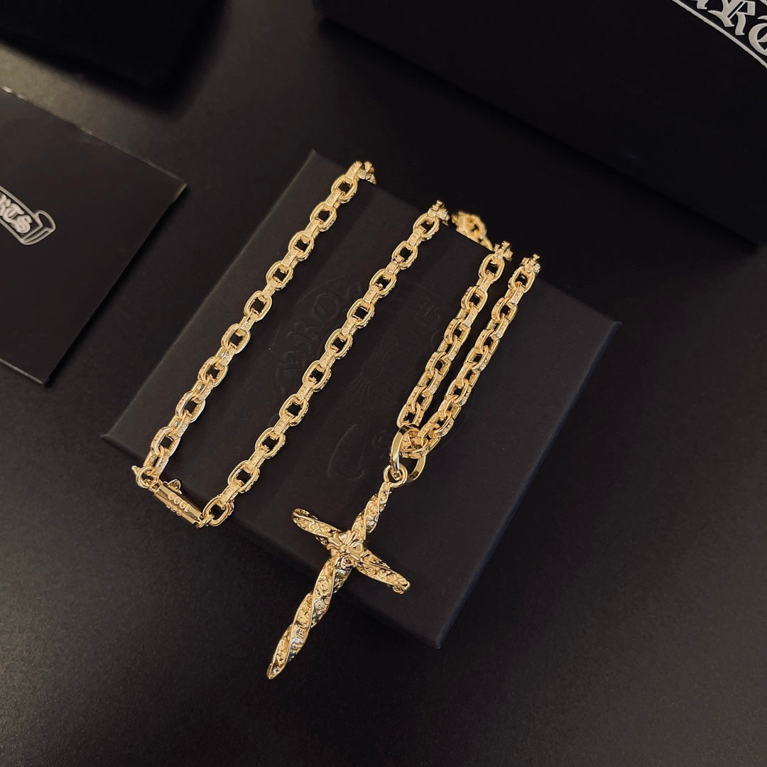 Necklace for women - alternate angle view 8