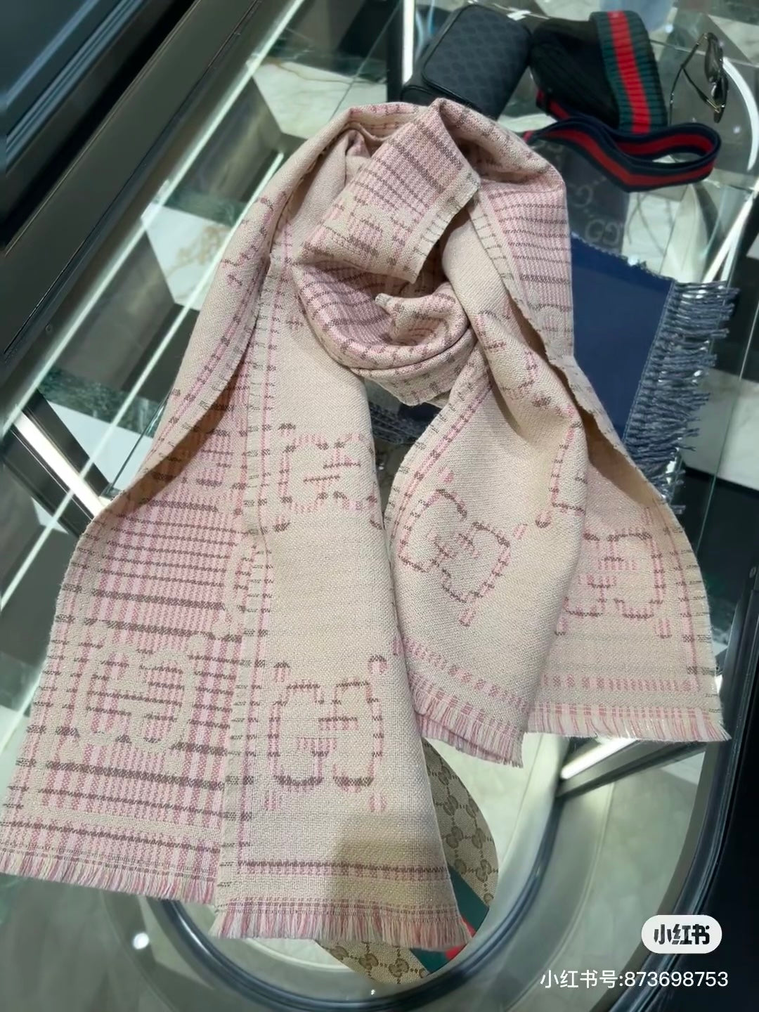 wool floral Shawl for men - alternate angle view 9