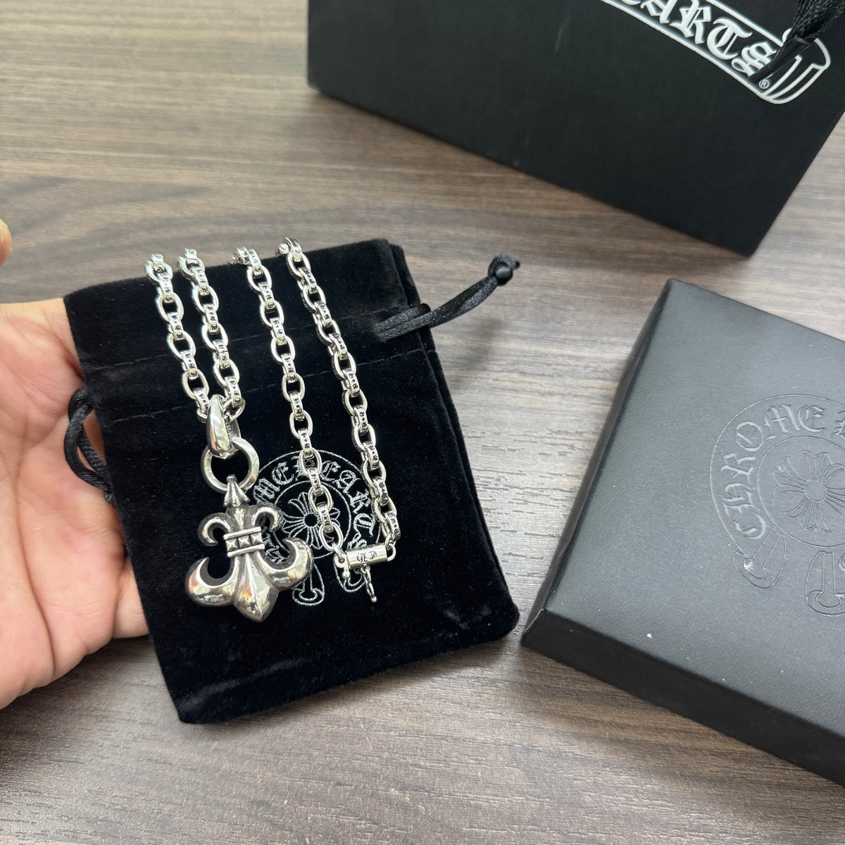 Necklace for women - alternate angle view 6