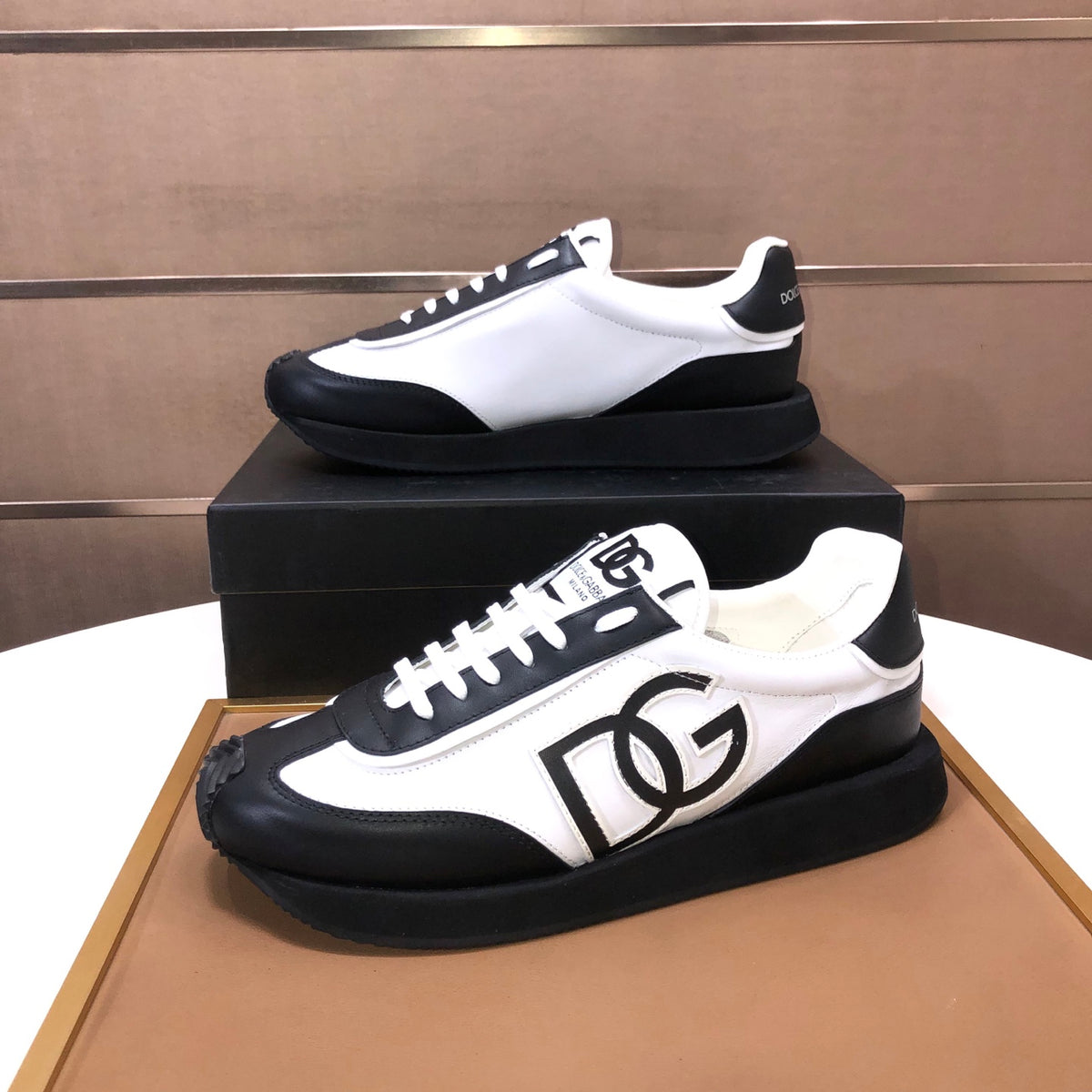 Dolce & Gabbana DG Low-Top Sneakers in Calfskin