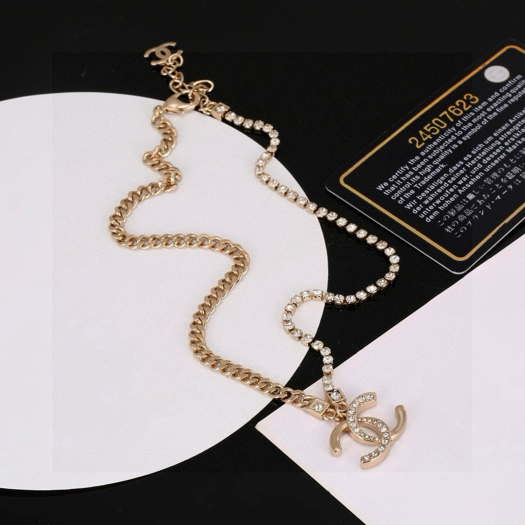minimalist Necklace for women - alternate angle view 9