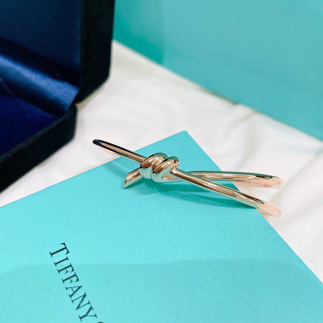 rose gold rose Bangle for women - alternate angle view 9