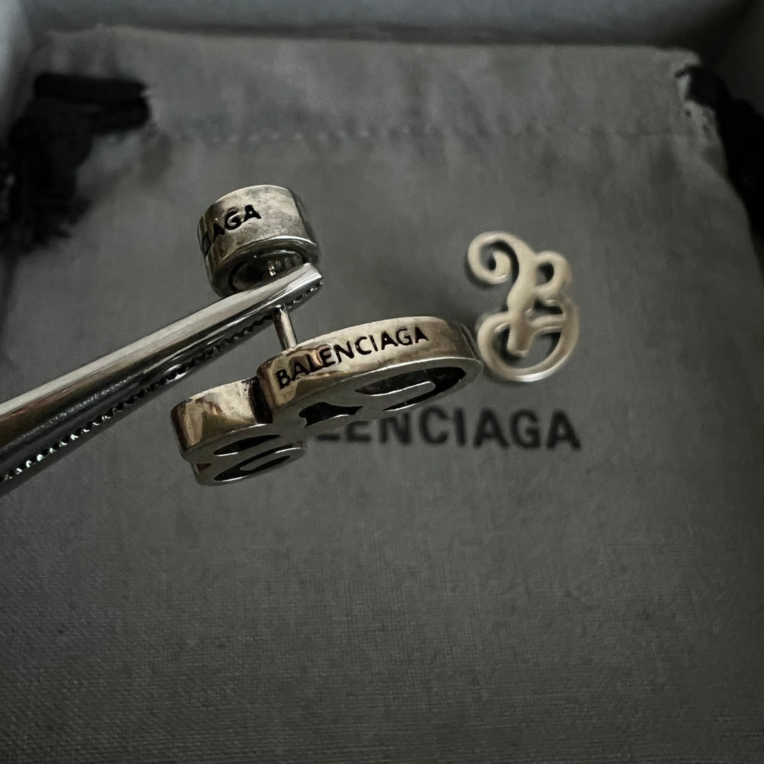 gold luxury Drop Earrings for women - alternate angle view 6