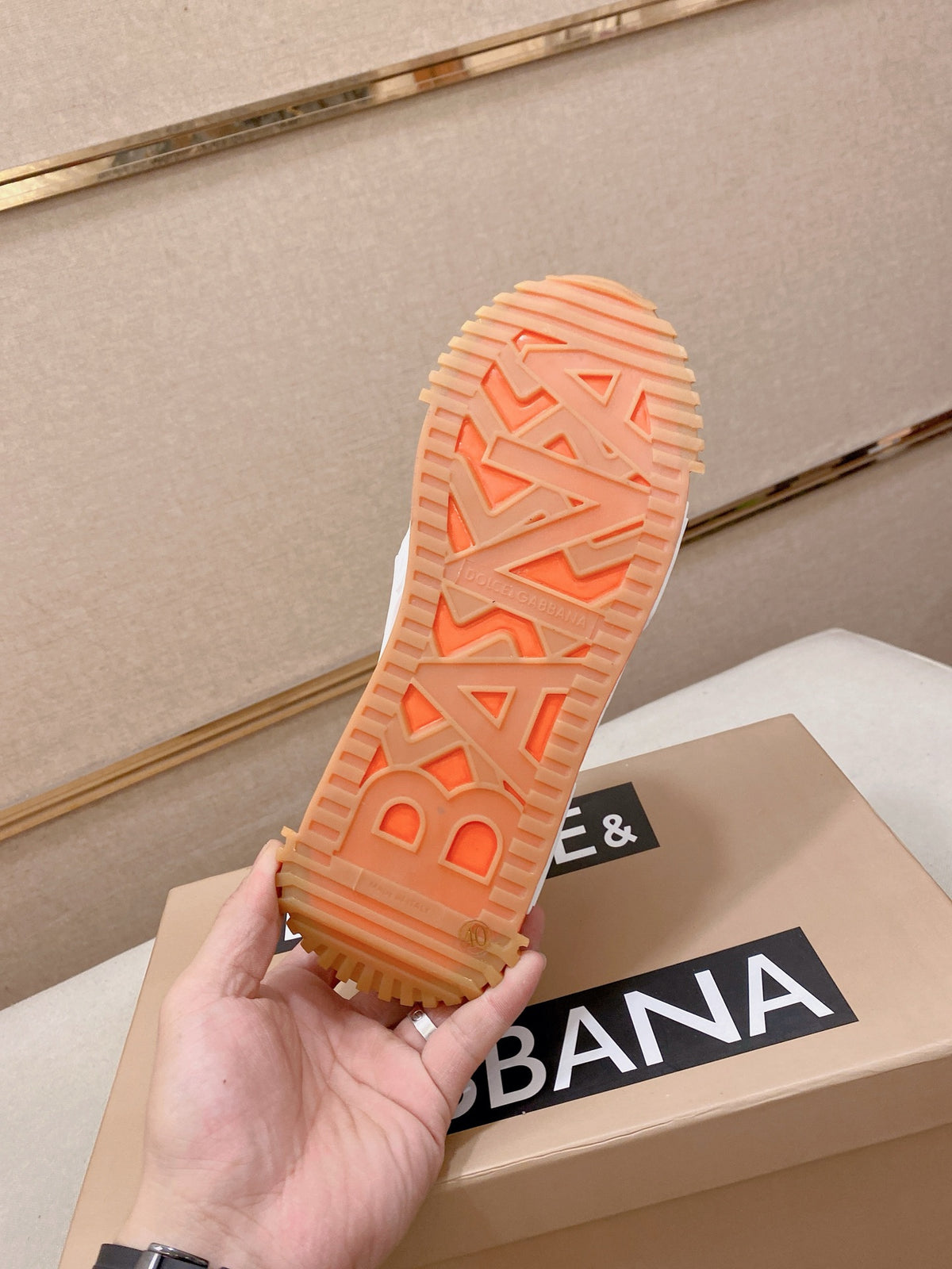 Dolce & Gabbana DG Couple's Athletic Casual Sneakers