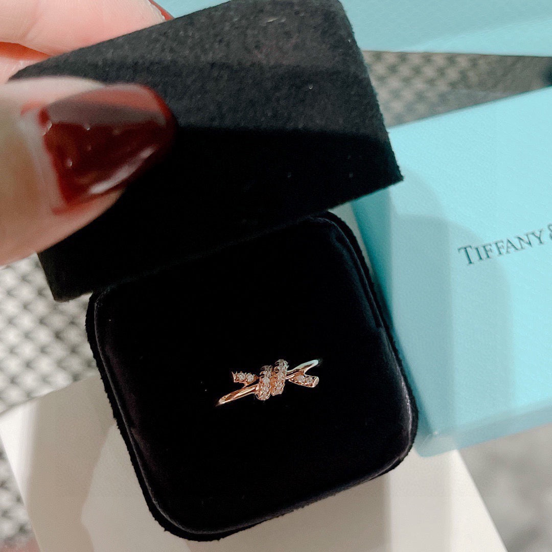 rose gold crystal rose Ring for women - alternate angle view 9