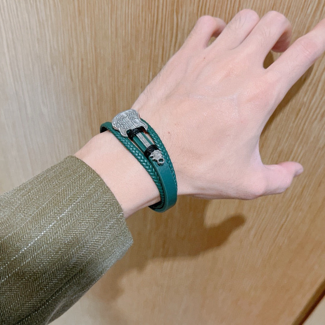 antique genuine leather double g Bracelet for women - alternate angle view 9