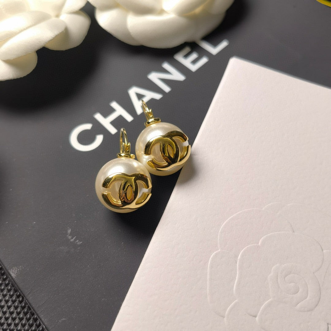 pearl Hook Earrings for women - alternate angle view 4