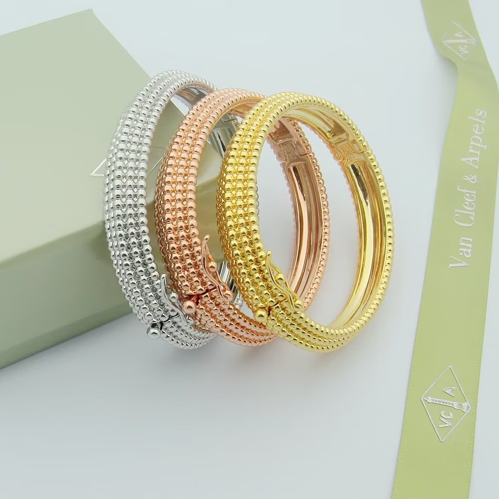 beige Ring for women - alternate angle view 4
