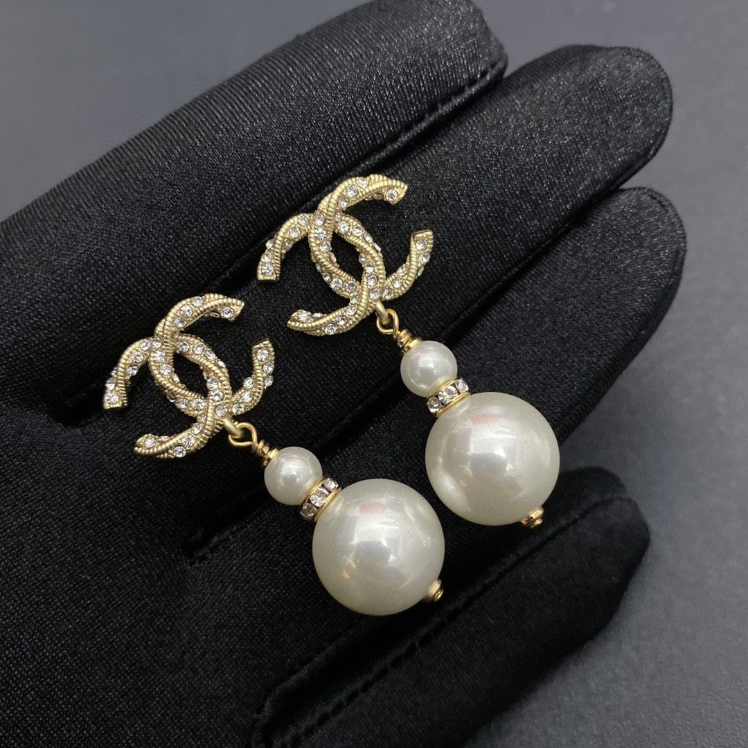 yellow sterling silver floral Stud Earrings for women - alternate angle view 4