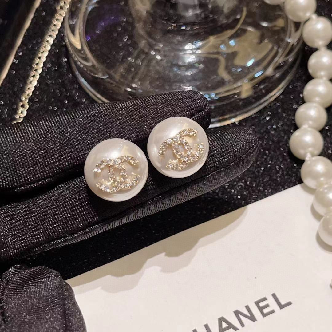 yellow sterling silver floral Stud Earrings for women - alternate angle view 7