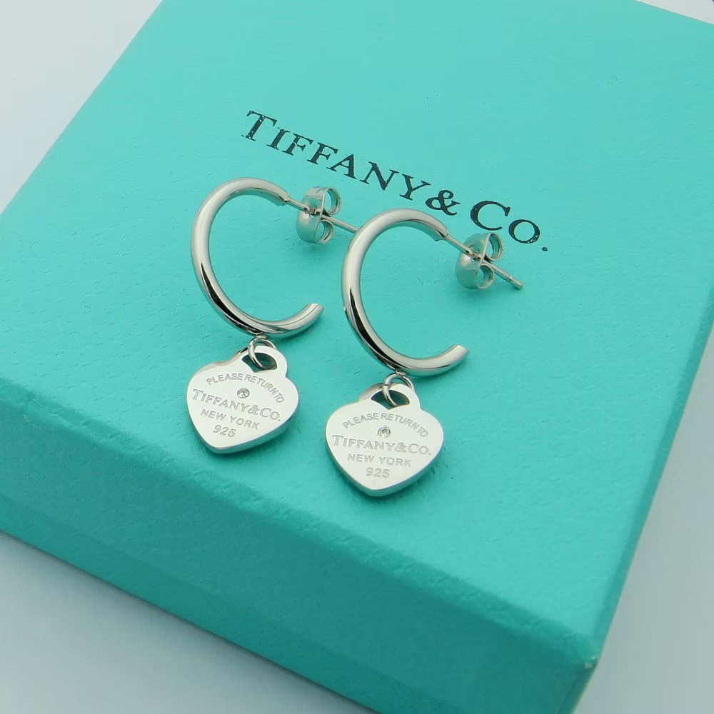 crystal heart Stud Earrings for women - alternate angle view 5