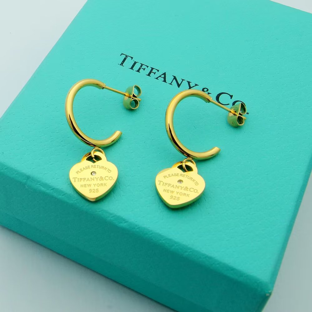 crystal heart Stud Earrings for women - alternate angle view 6
