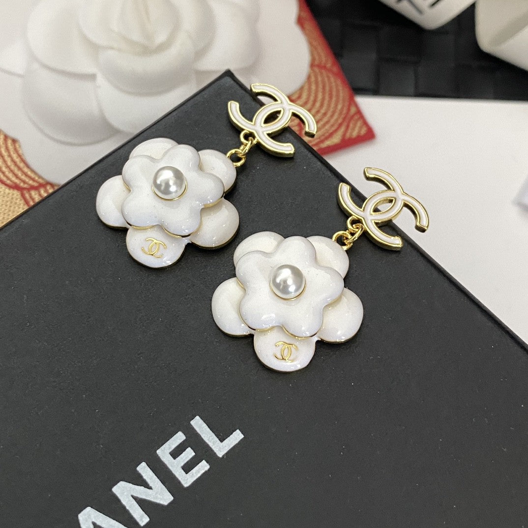 pearl floral Drop Earrings for women - alternate angle view 6