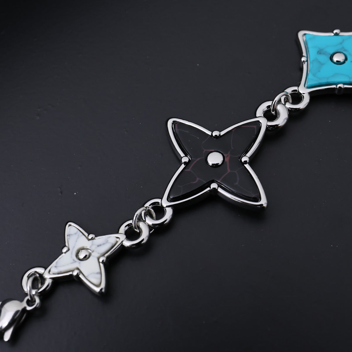 multicolor Necklace for women - alternate angle view 8
