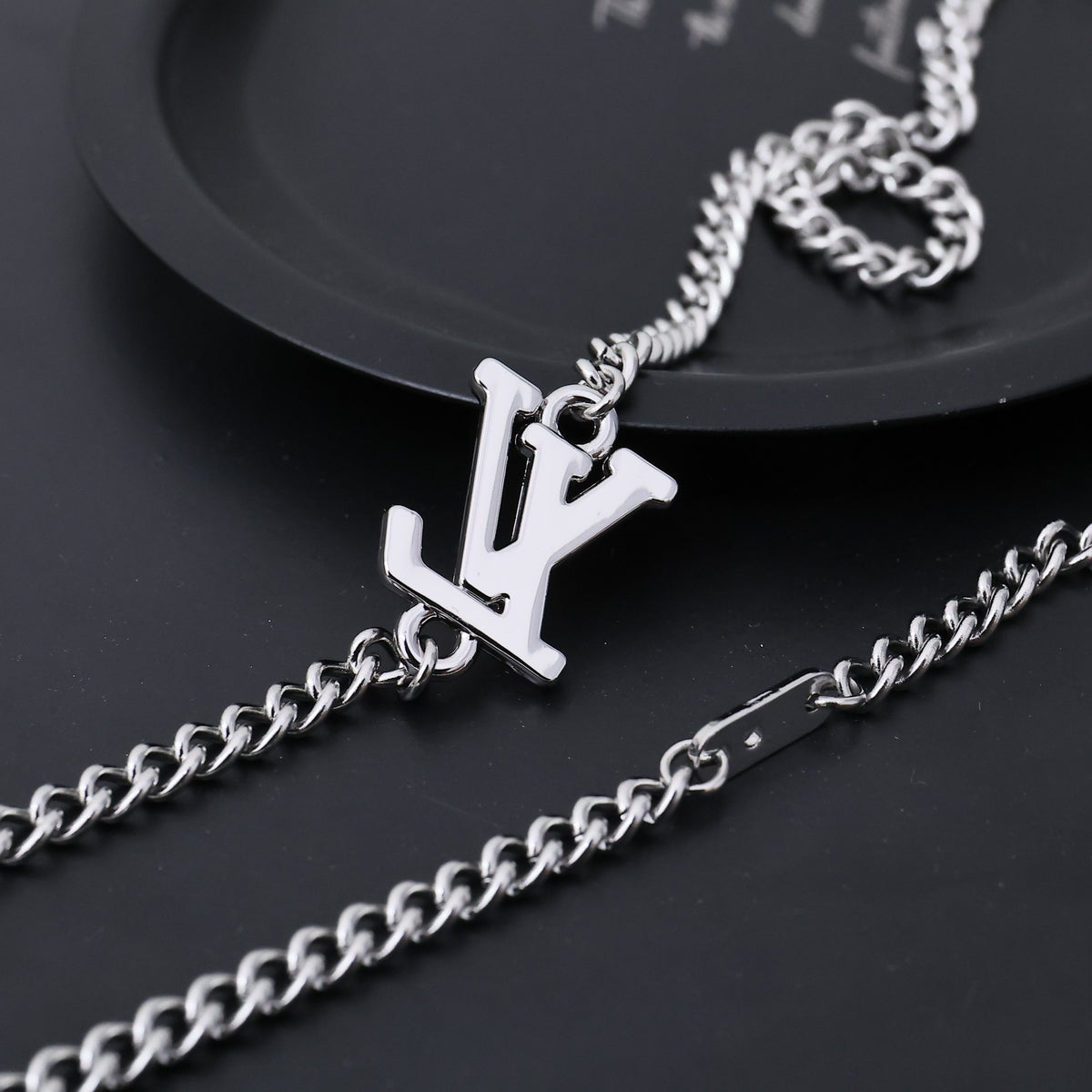silver enamel floral Pendant for men - alternate angle view 6