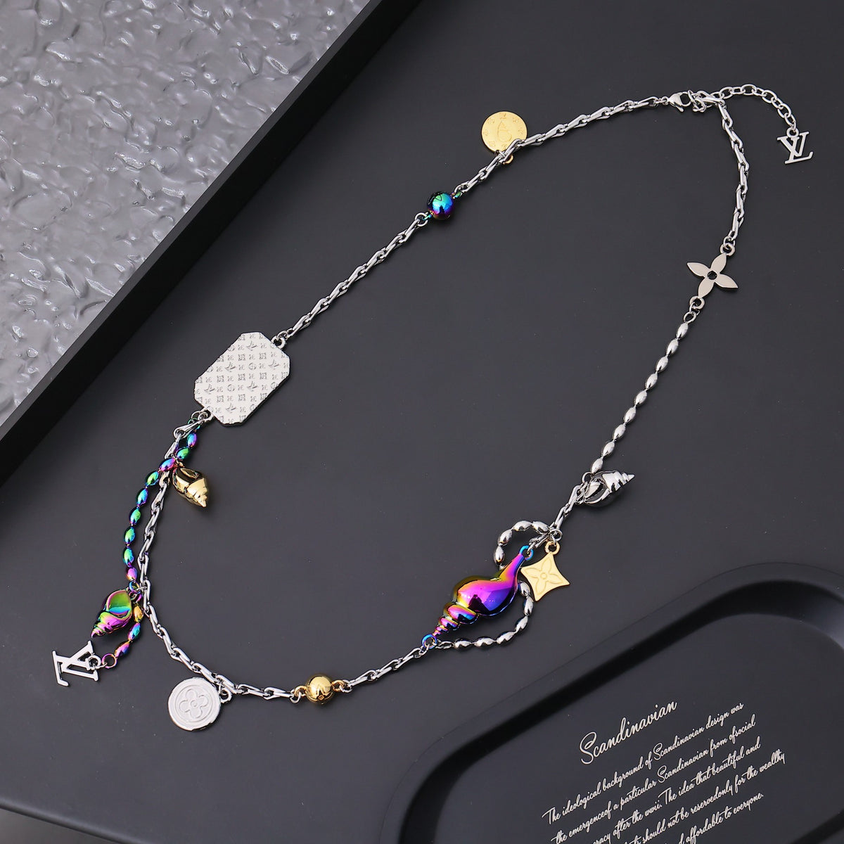 multicolor Necklace for women - product detail view