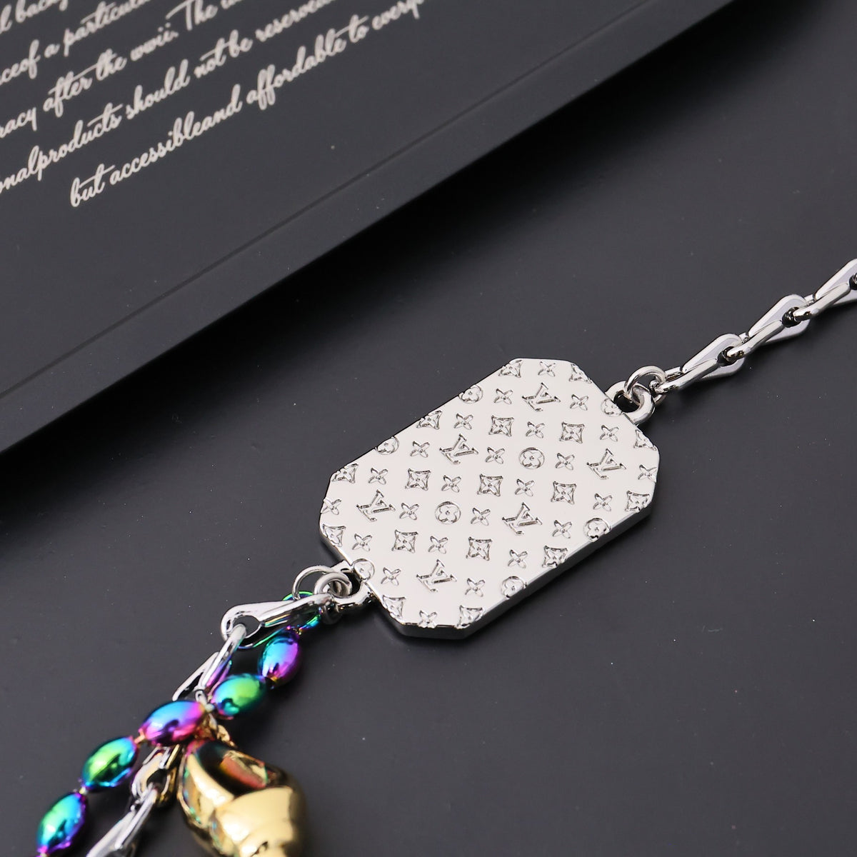 multicolor Necklace for women - alternate angle view 3