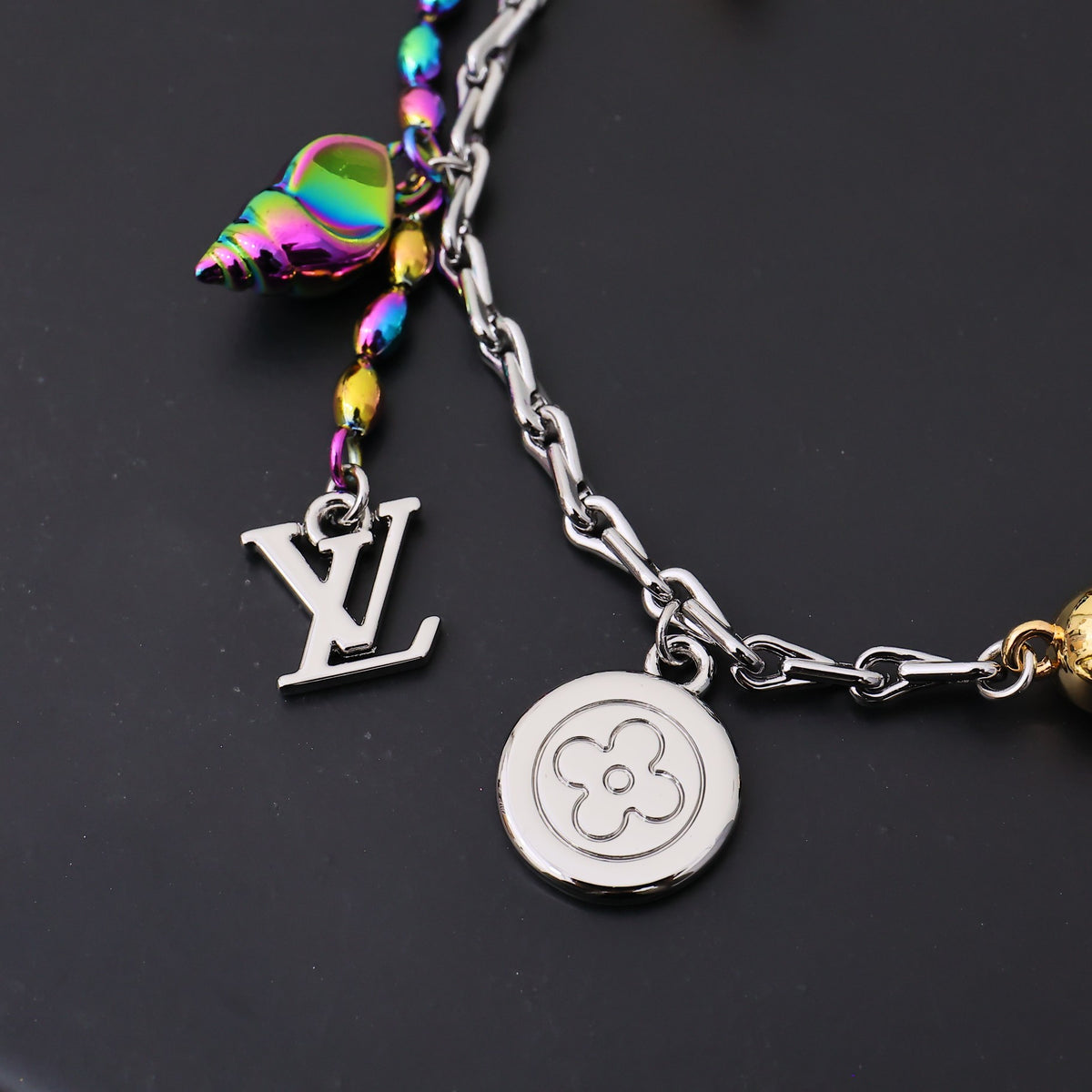 multicolor Necklace for women - alternate angle view 4
