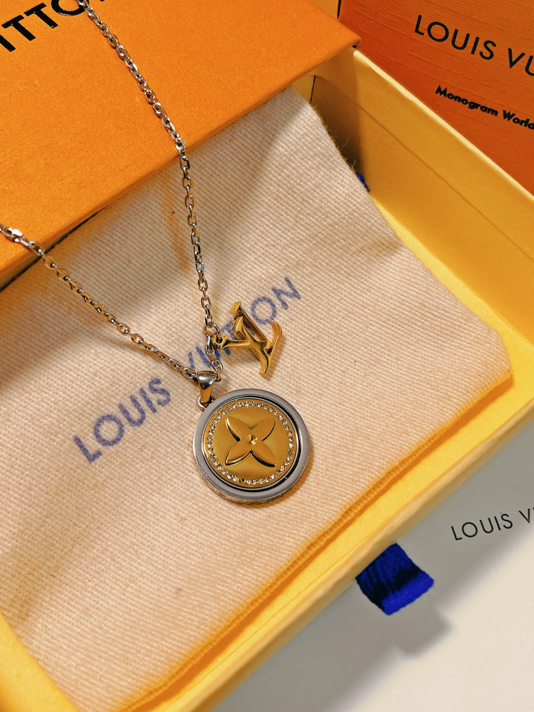 gold clover Necklace for women - alternate angle view 4