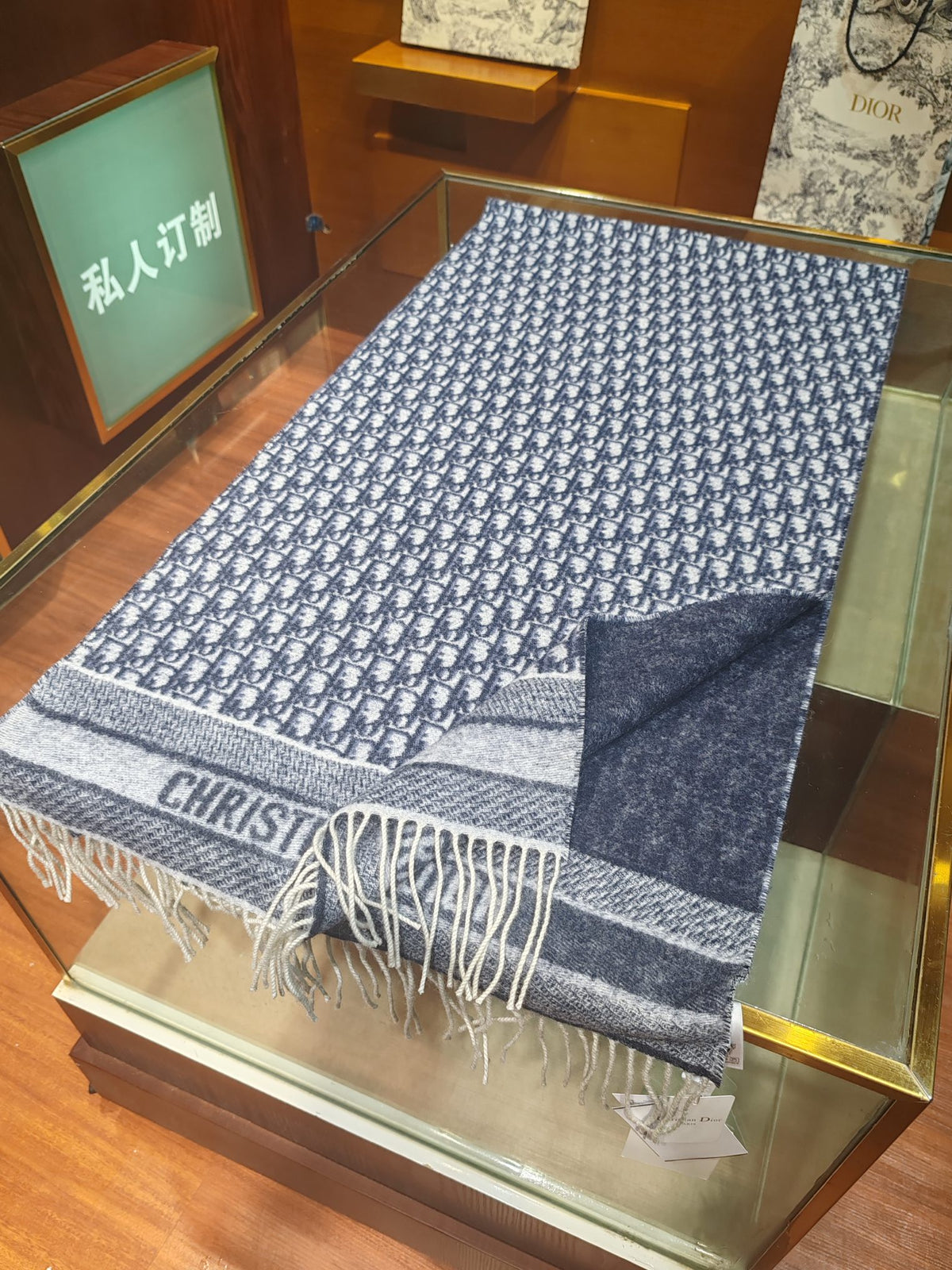 velvet floral Scarf for men - alternate angle view 7