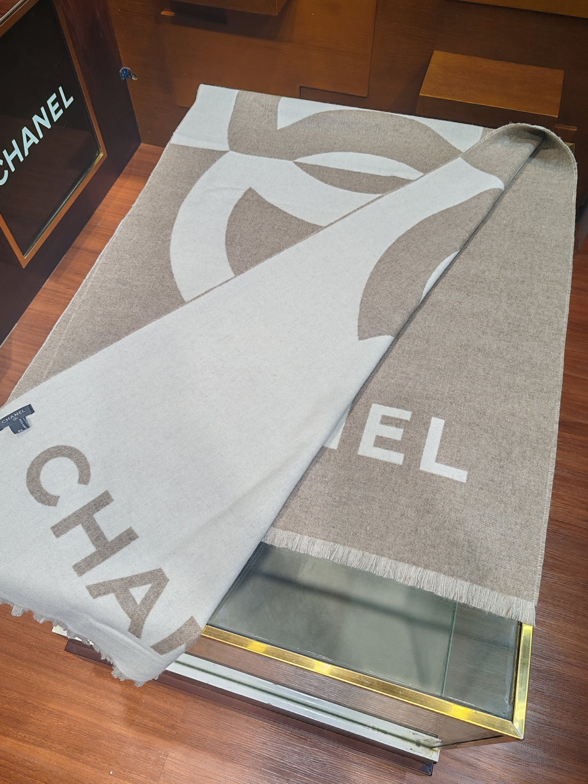 velvet double c Shawl for women - alternate angle view 3