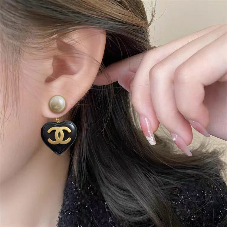 pearl heart Drop Earrings for women - alternate angle view 2