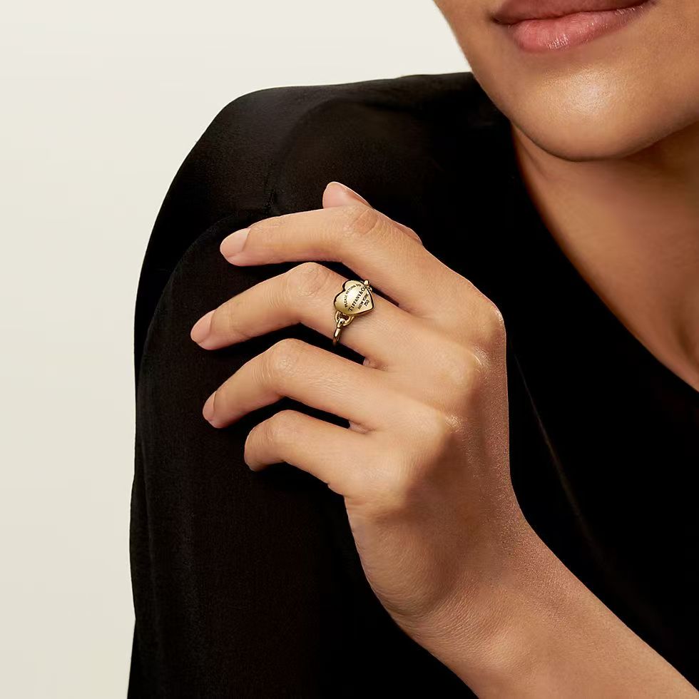 gold heart Ring for women - alternate angle view 9