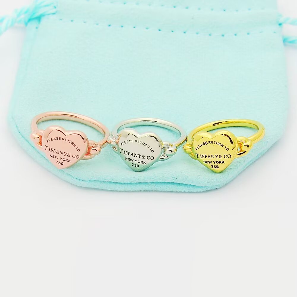 gold heart Ring for women - alternate angle view 4