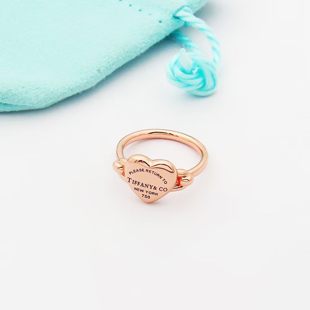 gold heart Ring for women - alternate angle view 6