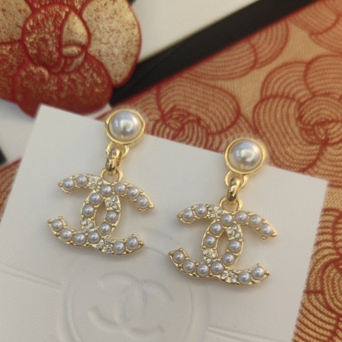 gold pearl double c Pendant for women - product detail view