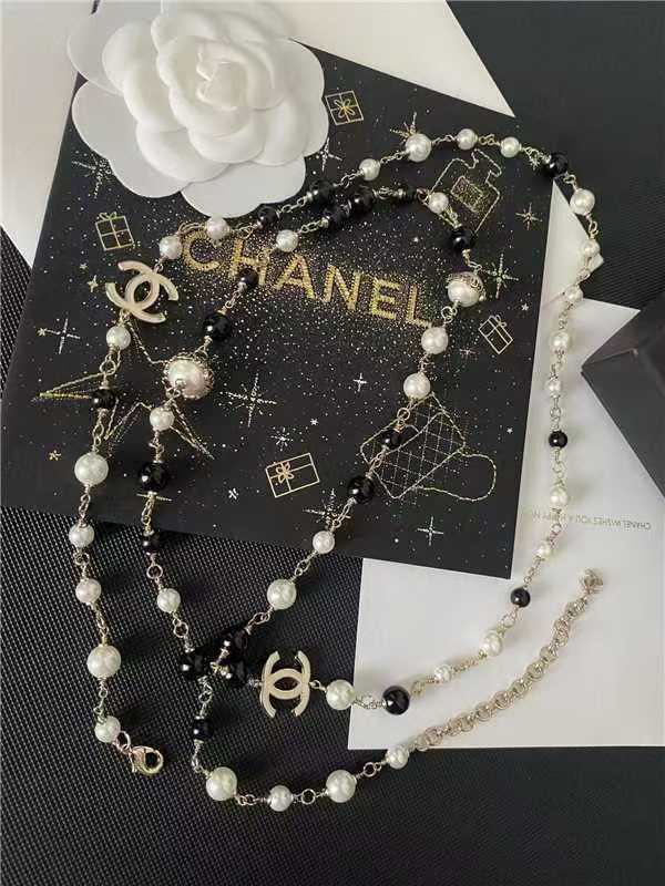 black and white pearl letter Sweater for women - alternate angle view 7