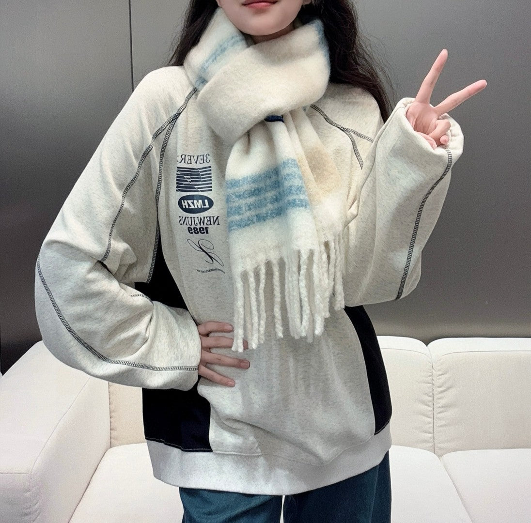 minimalist Scarf for women - product detail view