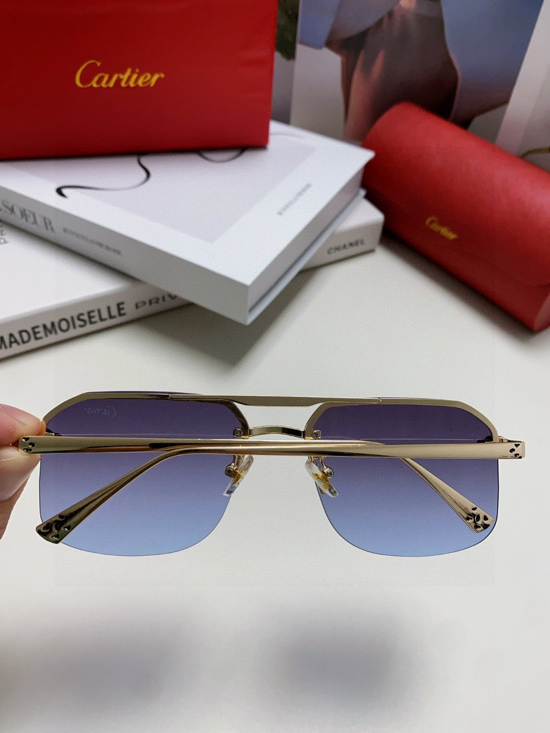 gold metal sun Sunglasses for men - alternate angle view 5