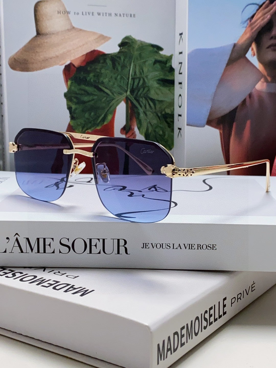 gold metal sun Sunglasses for men - product detail view